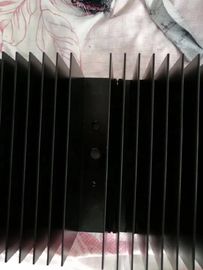 CNC Machining Extruded Heat Sink Akzo Nobel Powder Painting for Truck Lamp