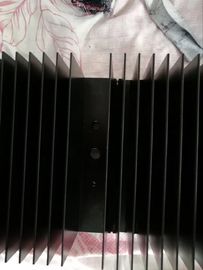 CNC Machining Extruded Heat Sink Akzo Nobel Powder Painting for Truck Lamp